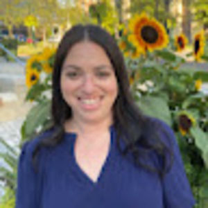 Meet your Posher, Shira